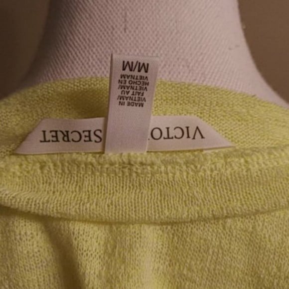 Victoria Secret Vibrant Yellow Top Hi-Lo Sz.  M - Picture 4 of 4